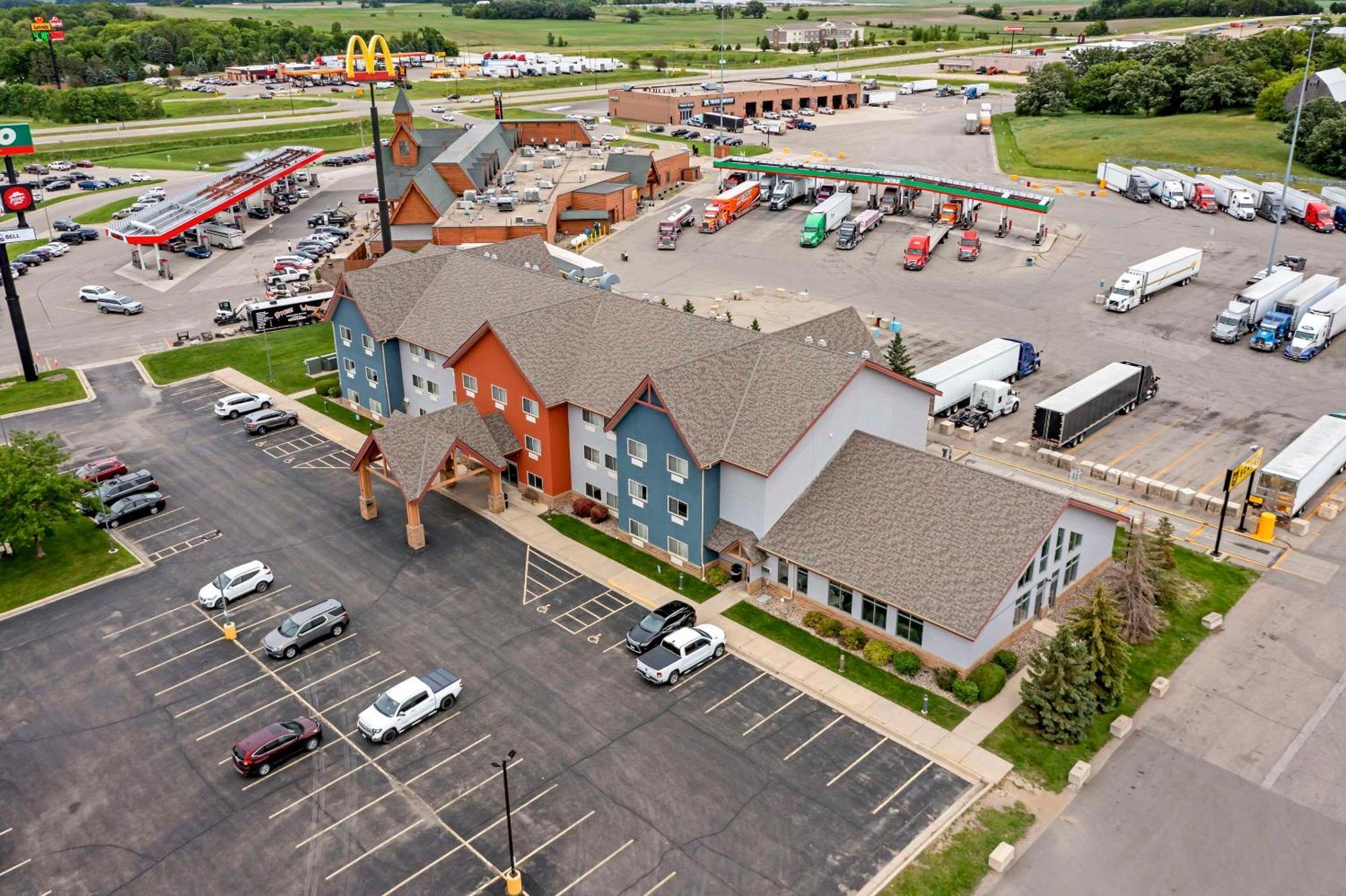 Comfort Inn Альберт-Ли Экстерьер фото